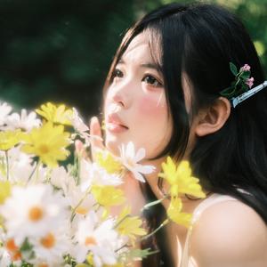 丁芷巧